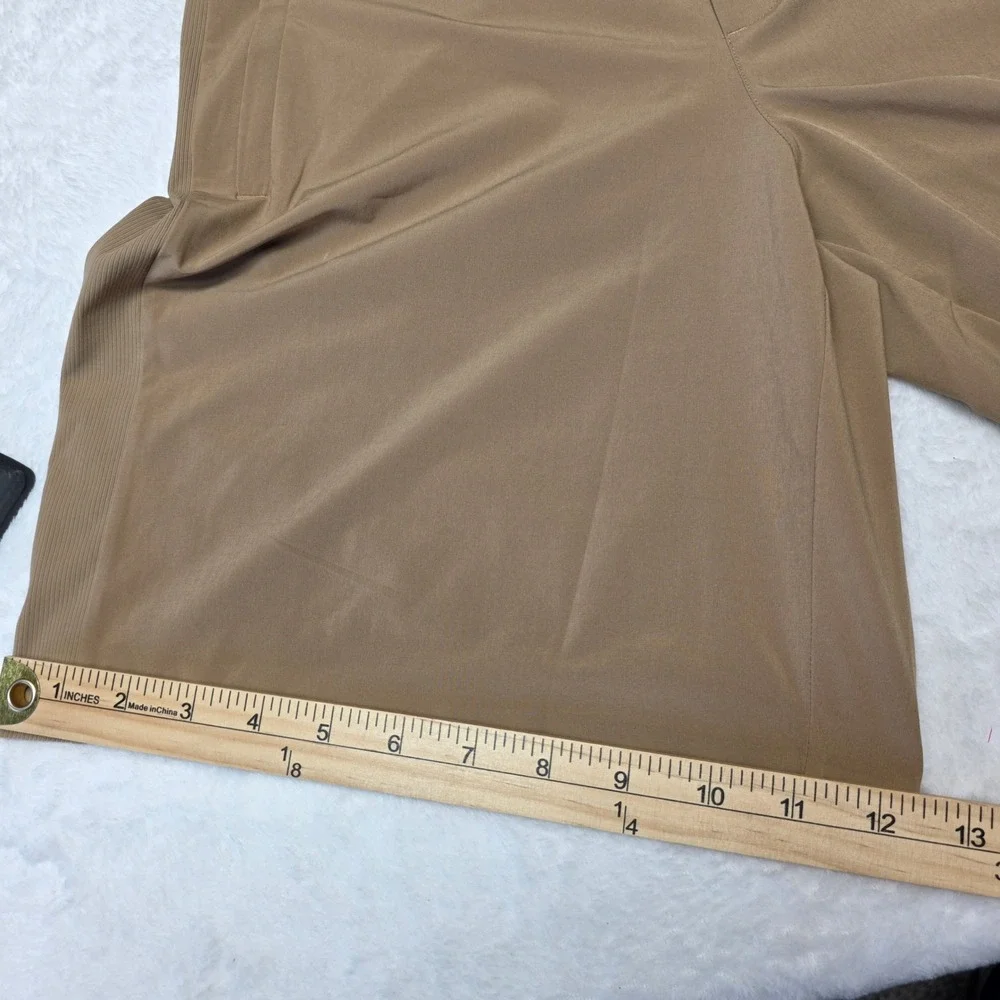 Athleta Brooklyn Bermuda Shorts Tan Women's Size 12 Golf lightweight - Picture 7 of 8
